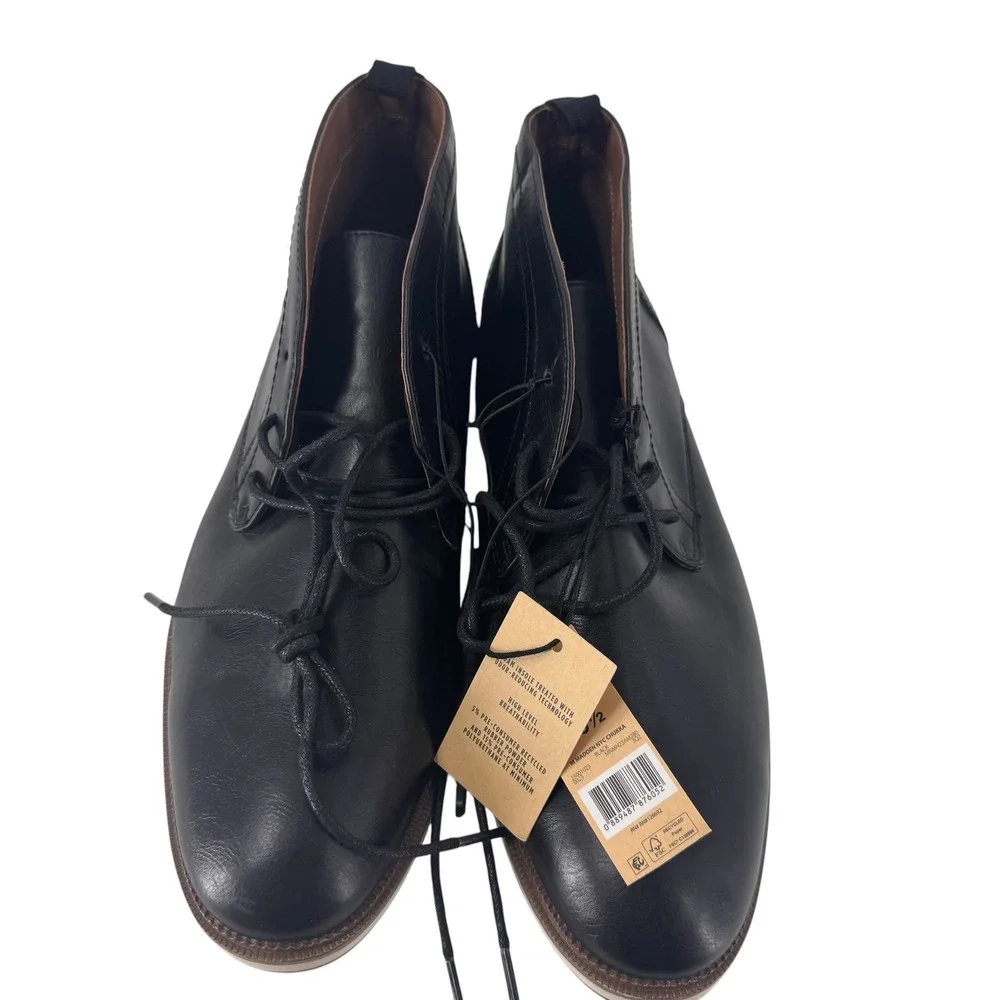 Madden NYC Mens Chukka Boots Black Faux Leather Lace Up MNMN23AM280 Sz 10.5 NEW